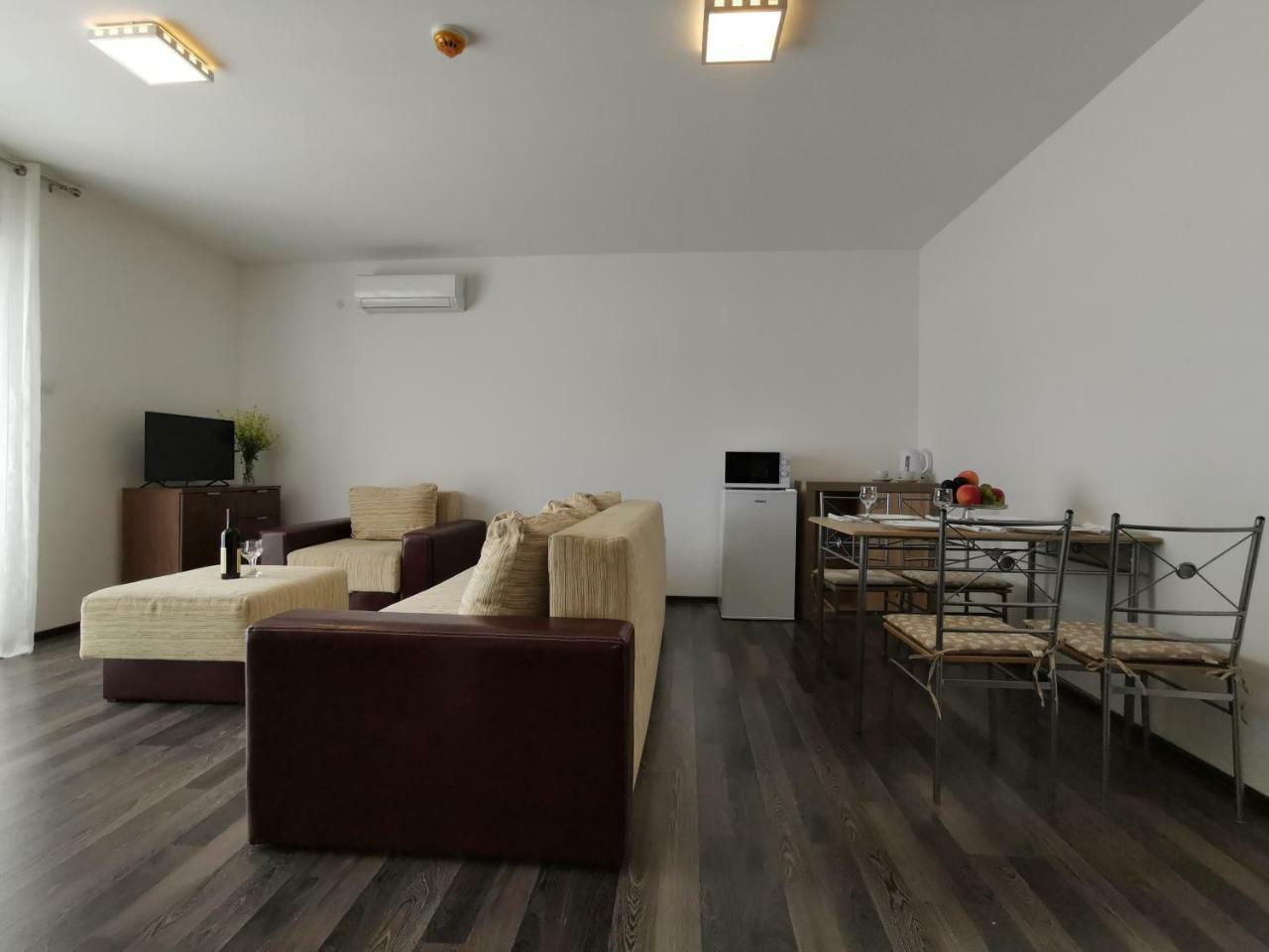 Apartments Apple Cat Montenegro Ko Bijela Kültér fotó